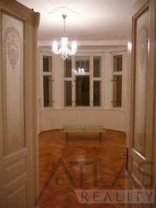 Beautiful details - For Rent; 2-bedroom Apartment (115m2), Prague 1 - Josefov