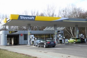 SLOVNAFTu v roce 2004