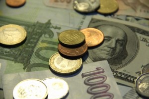 peníze banky propadák České spořitelny