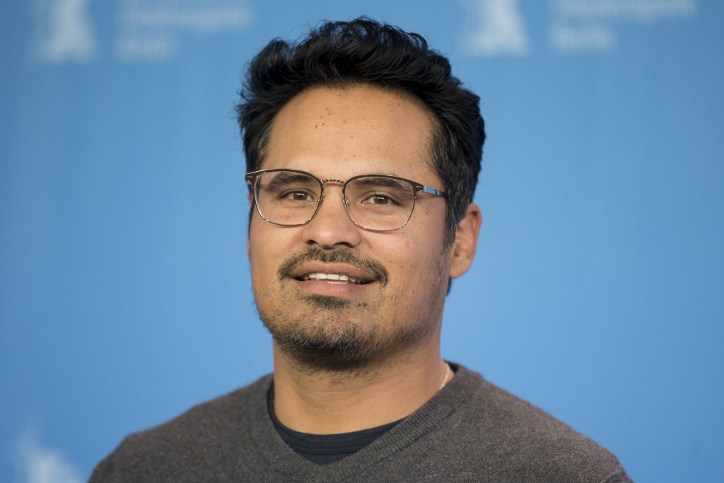 Michael Peña 3
