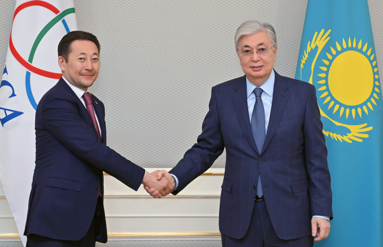 Kazašský prezident diskutuje o asijské bezpečnosti, prioritách a plánech CICA s výkonným ředitelem sekretariátu