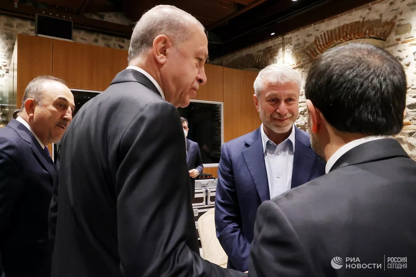 V Istanbulu se konají jednání delegací Ruska a Ukrajiny