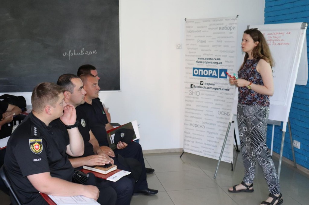 Olga Aivazovska, Opora: Ukrajina „musí usilovat o budování silných právních institucí“